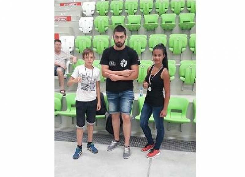 Възпитаниците на боксов клуб Драгоман със сребърни медали от състезание в Ботевград