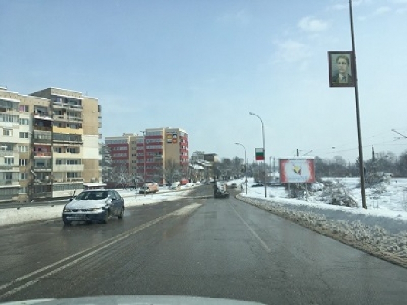 Заради тежката зимна обстановка училищата от пет общини в област Враца са затворени 