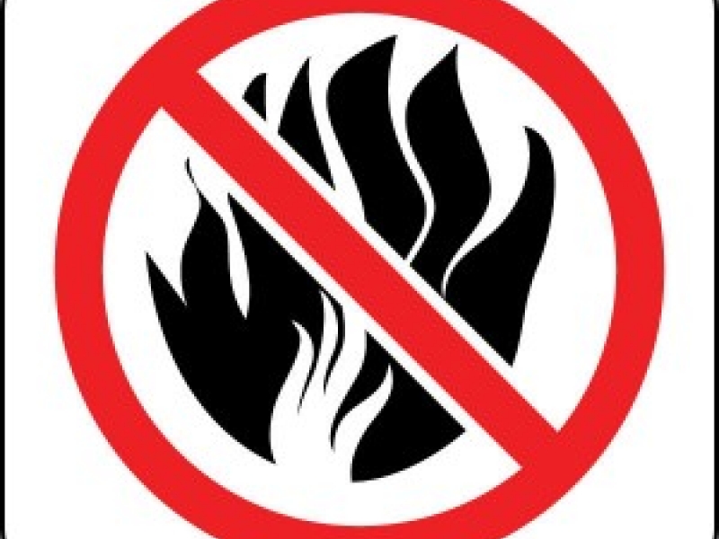 До 31 октомври е забранено паленето на стърнища и сухи треви, припомни Община Своге
