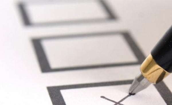 Избирателите могат да проверят адреса на избирателната си секция в интернет и чрез SMS
