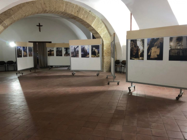 Фотографската изложба „Оброчища около град Костинброд” бе представена на „Седмицата на културите“ в Палермо (Италия)