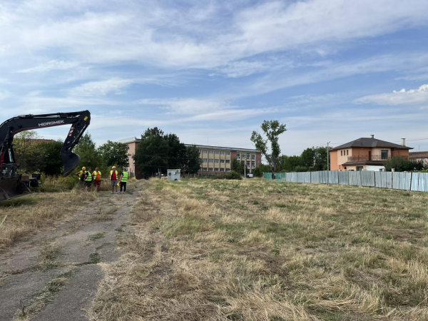 Започна изграждането на централния градски парк в град Костинброд
