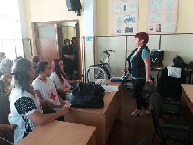 Червенокръстците от община Сливница отбелязаха Световния ден на първата помощ