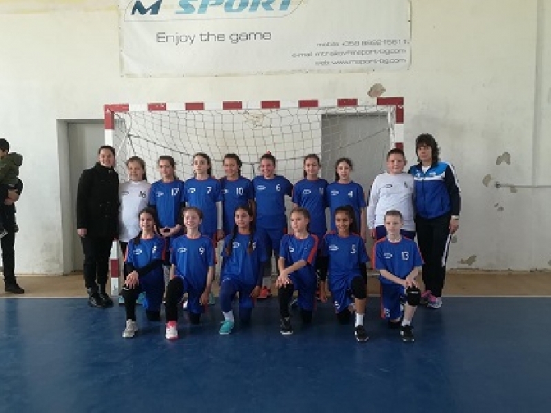 Момичетата на ХК „Ники спорт“ победиха момчетата на ХК „ЦСКА“ в кръг от Зоналното първенство