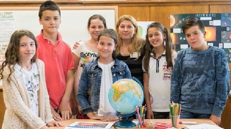 Шест ученически проекта участваха в “Търг на бизнеса - подкрепяме образованието” в Костинброд 