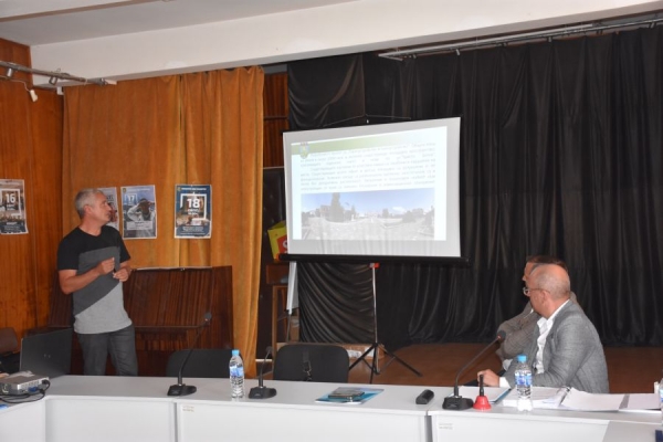 Представиха на Общинския съвет предстоящите проекти и събития в Костинброд