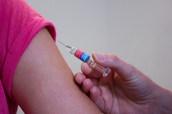 РЗИ-Софийска област съветва: Време е за ваксинация