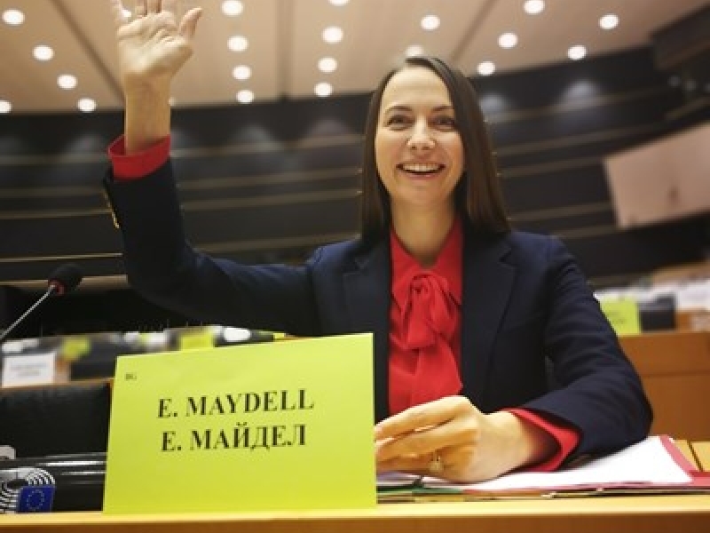Ева Майдел: От 2019 г. таксите при преводи в евро намаляват драстично