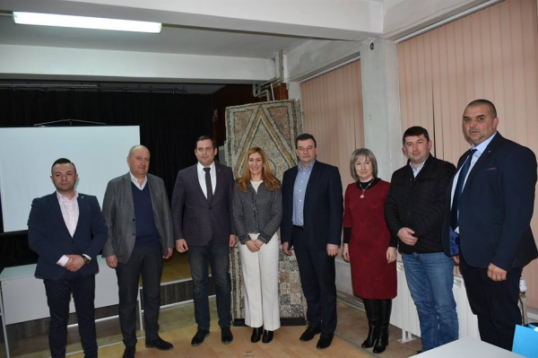 Община Костинброд бе домакин на среща с министър Ангелкова