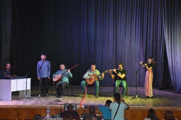 „Балканите пеят и свирят заедно“ в Костинброд