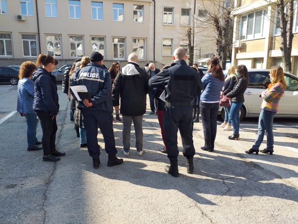 8 полицейски разпореждания за ден във Враца