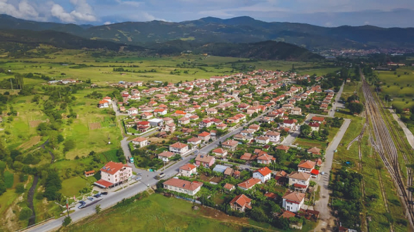 Село Черниче - къде и да одиш, къде и да шеташ…