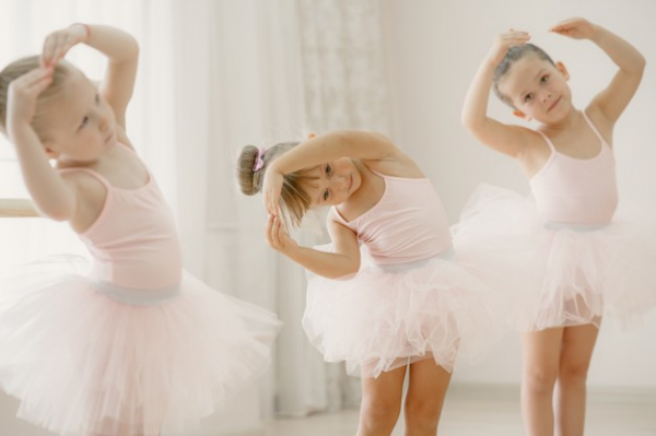 Балет „Фейри денс“ набира деца за нови групи по класически балет в гр. Божурище