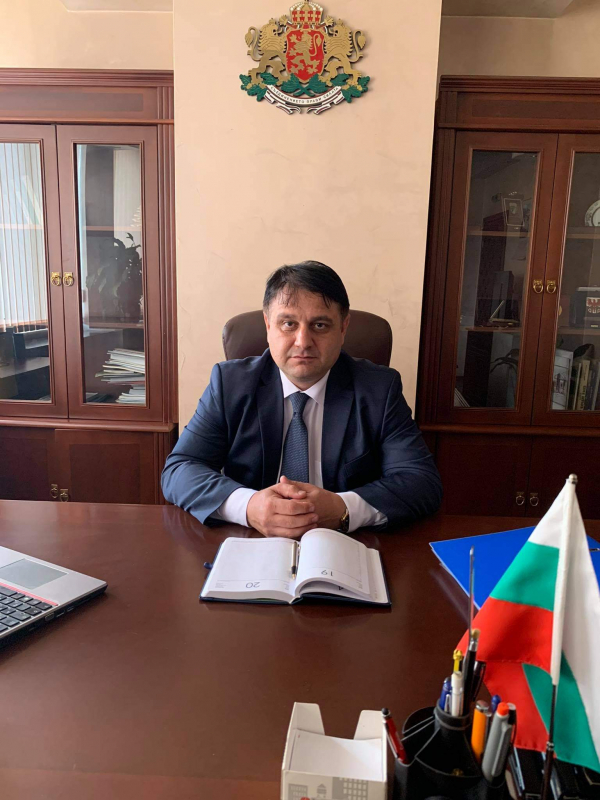 Областният управител на Софийска област поздрави служители в системата на МВР 