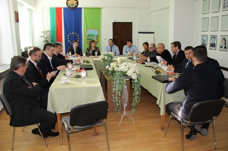 На работна среща общините от Еврорегион „Нишава” обсъдиха бъдещи проекти в рамките на трансграничното сътрудничество
