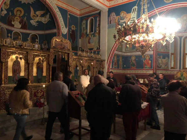 Кметът на Костинброд посрещна Възкресение Христово в храм „Св. Николай Чудотворец“ 