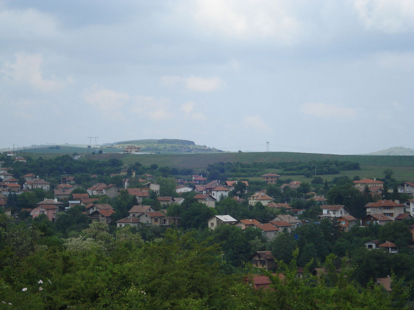 Започва цялостно преасфалтиране на пътя през село Гурмазово, следва и пътя през Пожарево
