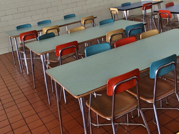 БАБХ започва проверки в училищните столове и бюфети