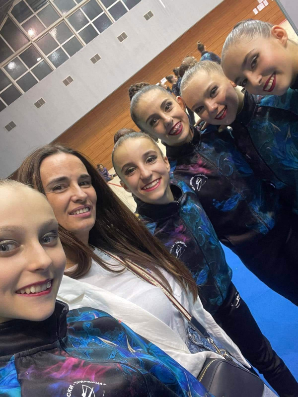 Александра Александрова от Божурище и съотборничките й отново са шампиони на ДП за ансамбли 