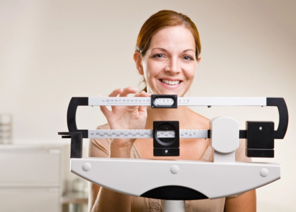 5 причини, които предизвикват колебания в теглото и защо са напълно нормални