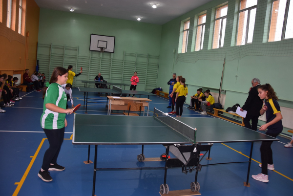 В Костинброд се проведе общински турнир по тенис на маса за ученици