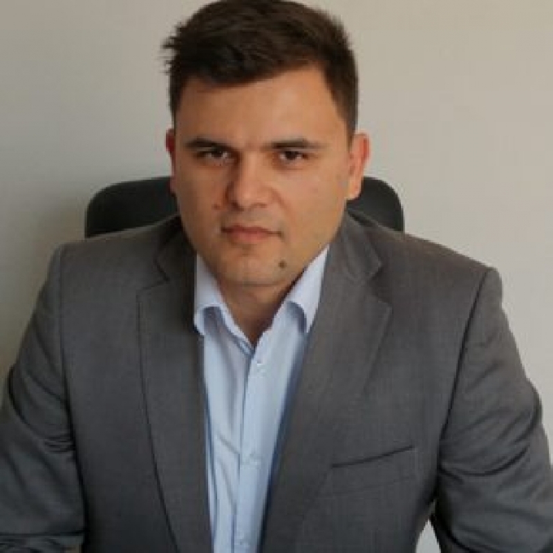 Лъчезар Богданов - съосновател и управляващ партньор в  Industry Watch е член на журито на конкурса „Инвеститор на годината” 2016
