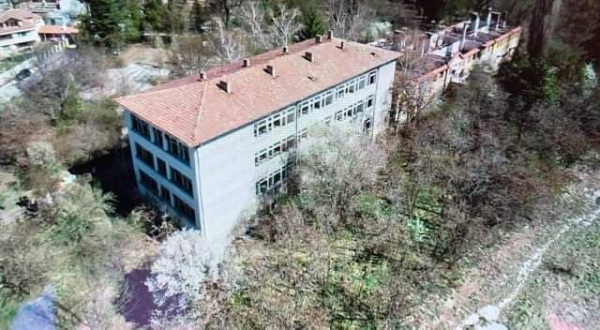 50 000€ е първоначалната сума нужна за ремонт на сградата на Център за ...