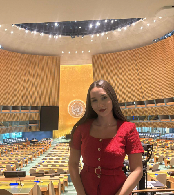 Емили Караковлева